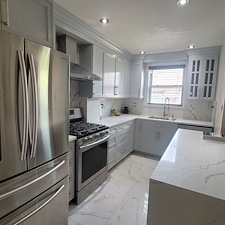 Custom-made-kitchen-cabinet-quartz-countertop-kitchen-renovation 0