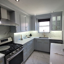 Custom-made-kitchen-cabinet-quartz-countertop-2 0