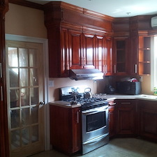 Custom-made-kitchen-cabinets-quartz-countertop 0