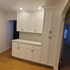 Kitchen-cabinet-quartz-countertop 0